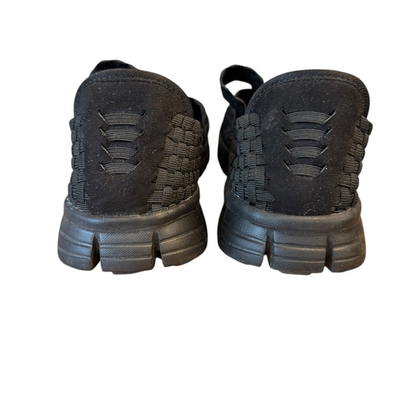 Women's Black Woven Elastic Flats, size 12WW - Picture 3 of 8